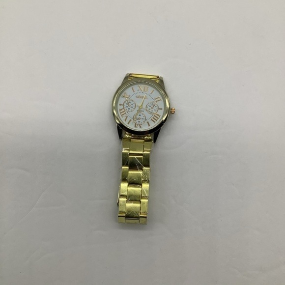Geneva Quartz Stainless Steel Wrist Watch Unisex Gold Tone - Picture 3 of 12
